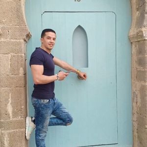 Meet your Posher, Walid